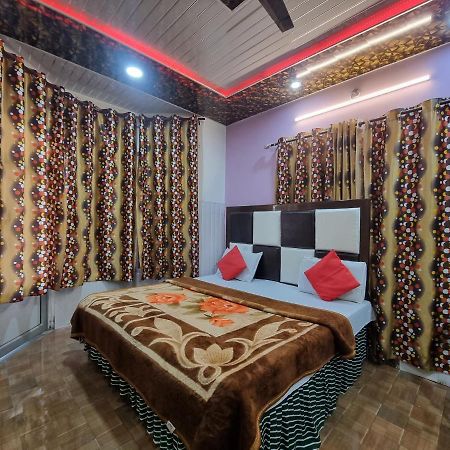 Hotel Sunbeam Далхаузи Екстериор снимка