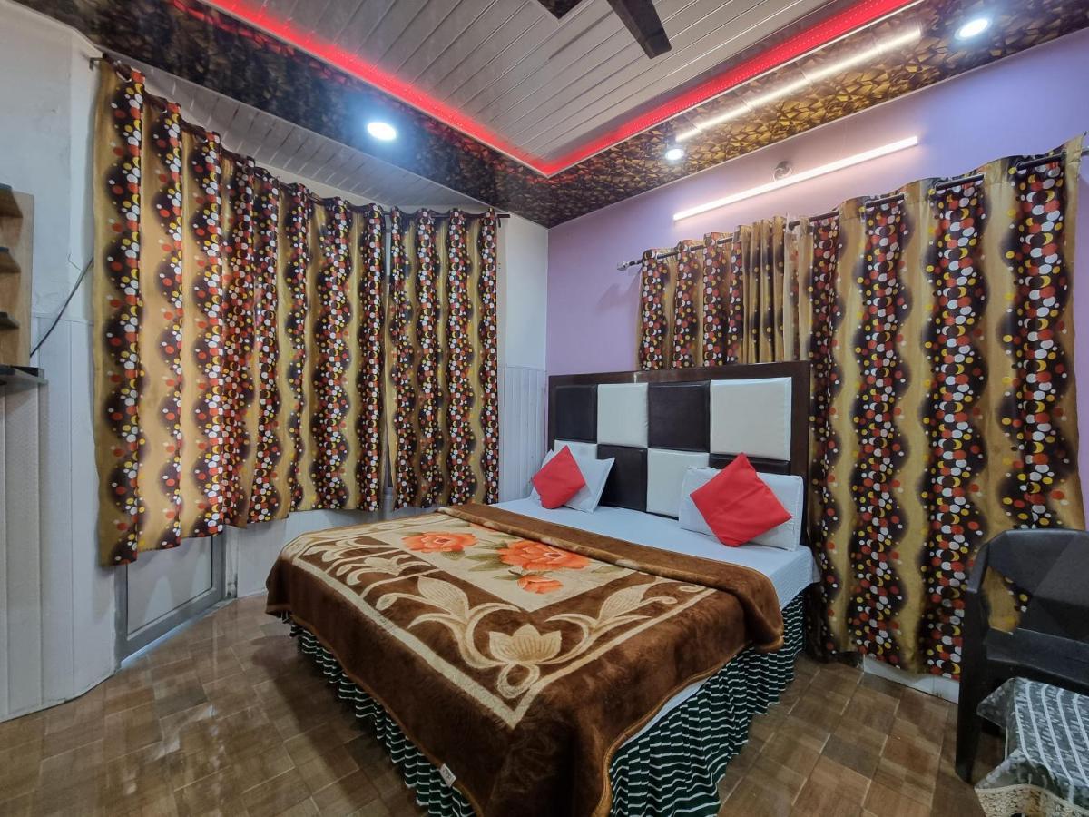 Hotel Sunbeam Далхаузи Екстериор снимка