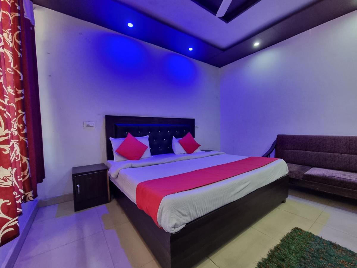Hotel Sunbeam Далхаузи Екстериор снимка