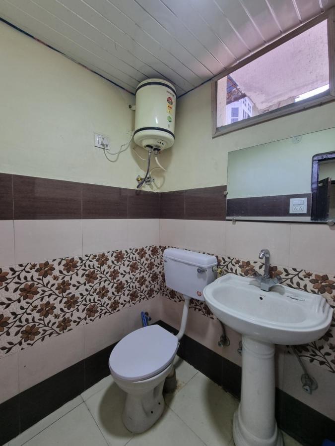 Hotel Sunbeam Далхаузи Екстериор снимка