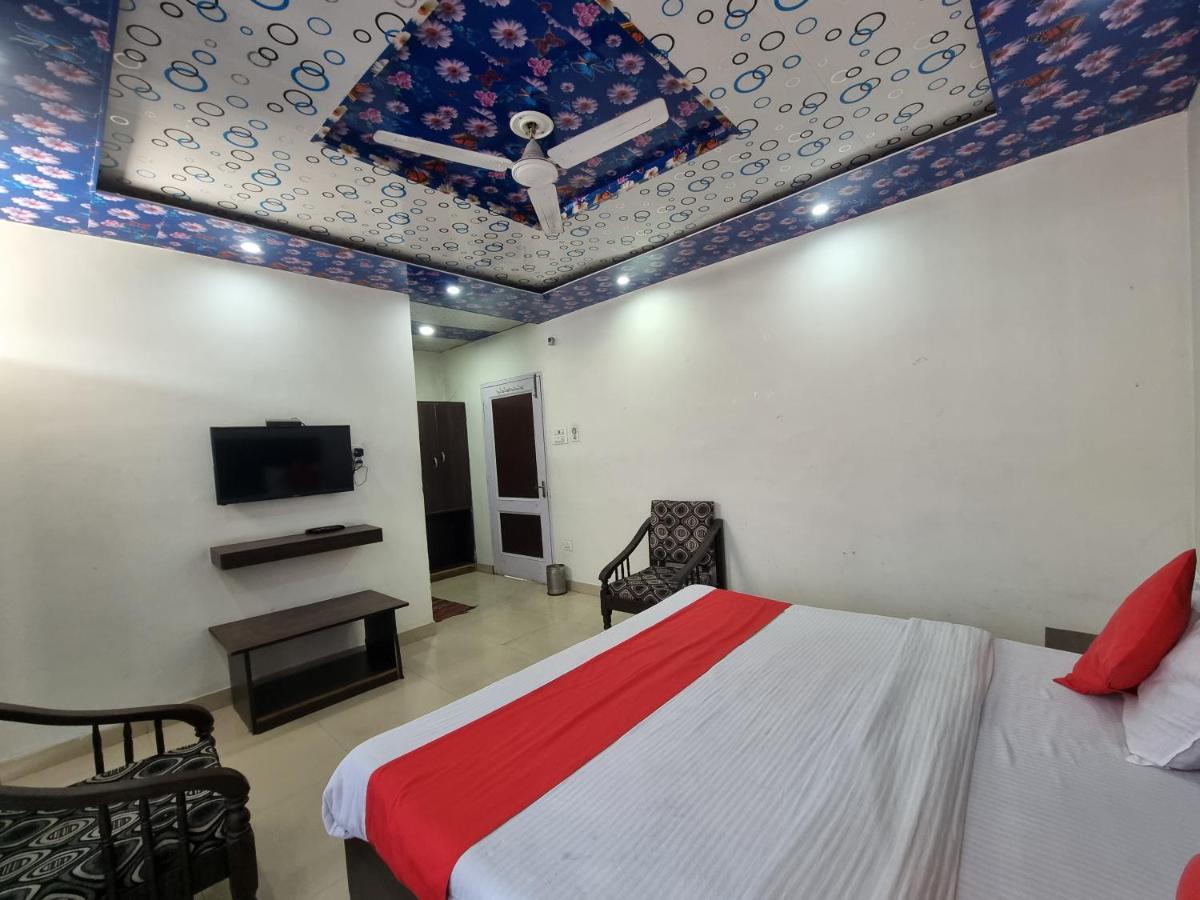 Hotel Sunbeam Далхаузи Екстериор снимка