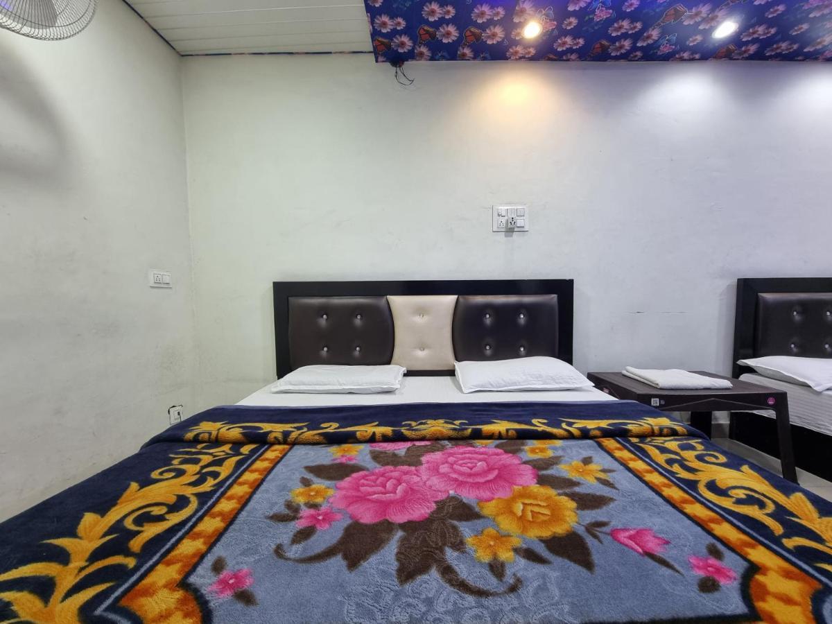 Hotel Sunbeam Далхаузи Екстериор снимка