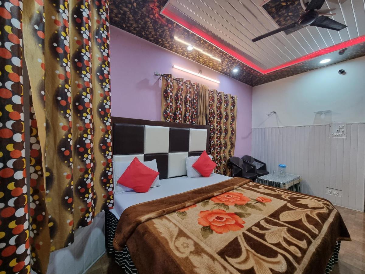 Hotel Sunbeam Далхаузи Екстериор снимка