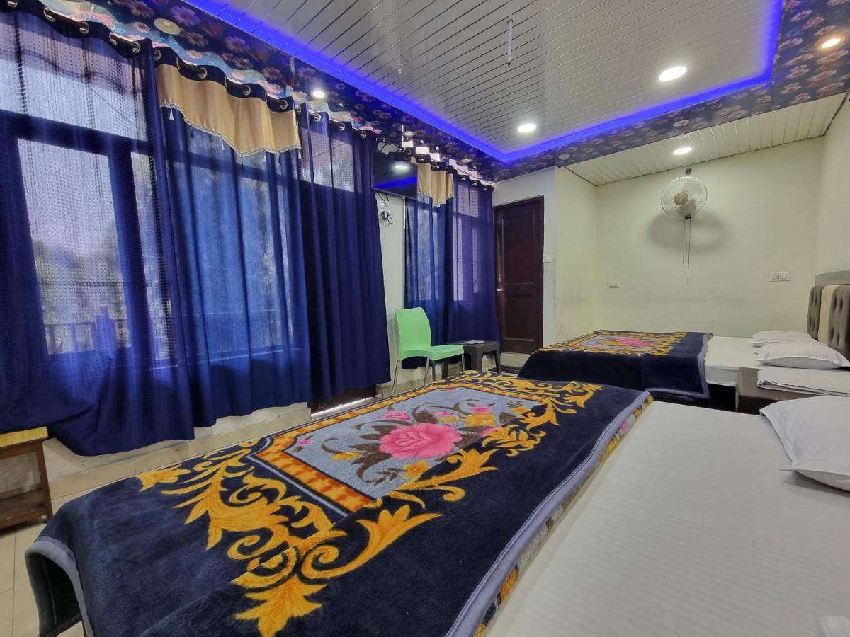 Hotel Sunbeam Далхаузи Екстериор снимка