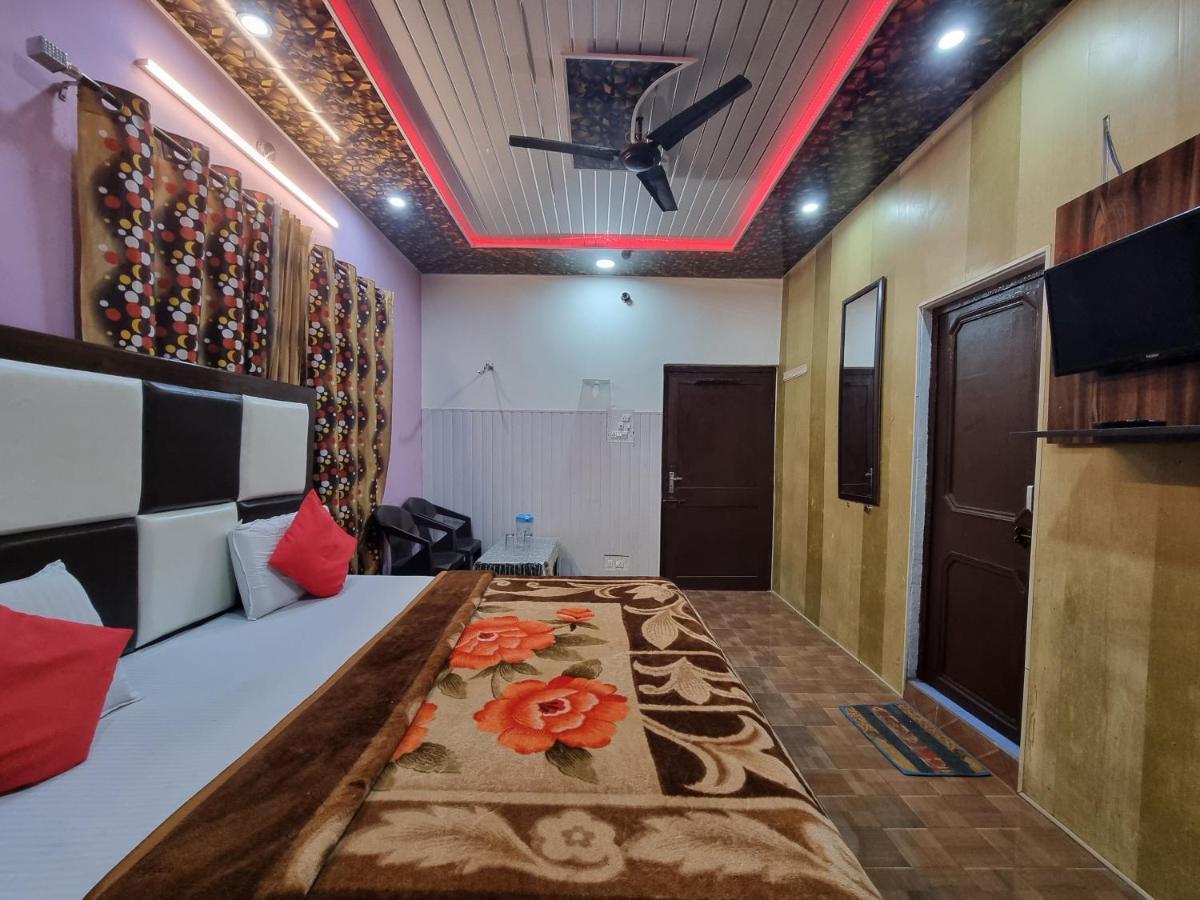 Hotel Sunbeam Далхаузи Екстериор снимка