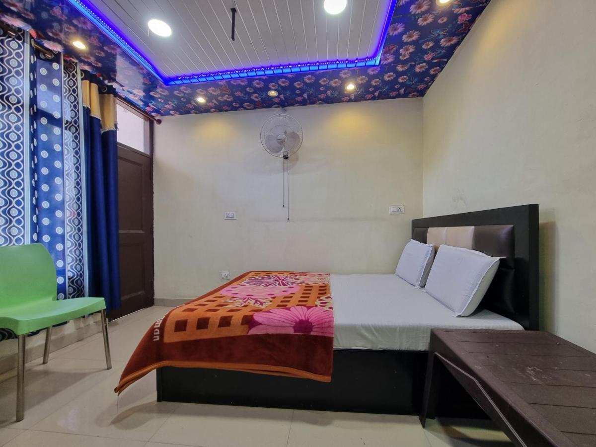 Hotel Sunbeam Далхаузи Екстериор снимка